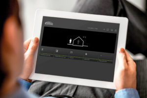 IWM-Aktuell 18-Smart-Home-300x200 Smart-Home - Wenn die eigenen vier Wände mitdenken  