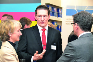 IWM-Aktuell DSC_0279-300x200 DSC_0279  