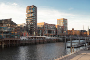 IWM-Aktuell BFW-0218_Bildunterschriften-Hochhäuser_Cinnamon-Tower-1-300x200 BFW 0218_Bildunterschriften Hochhäuser_Cinnamon Tower  