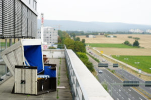 IWM-Aktuell S.-8-300x200 S. 8  