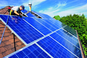 IWM-Aktuell iStock_000014578479XXLarge-300x200 Solar panel installation  